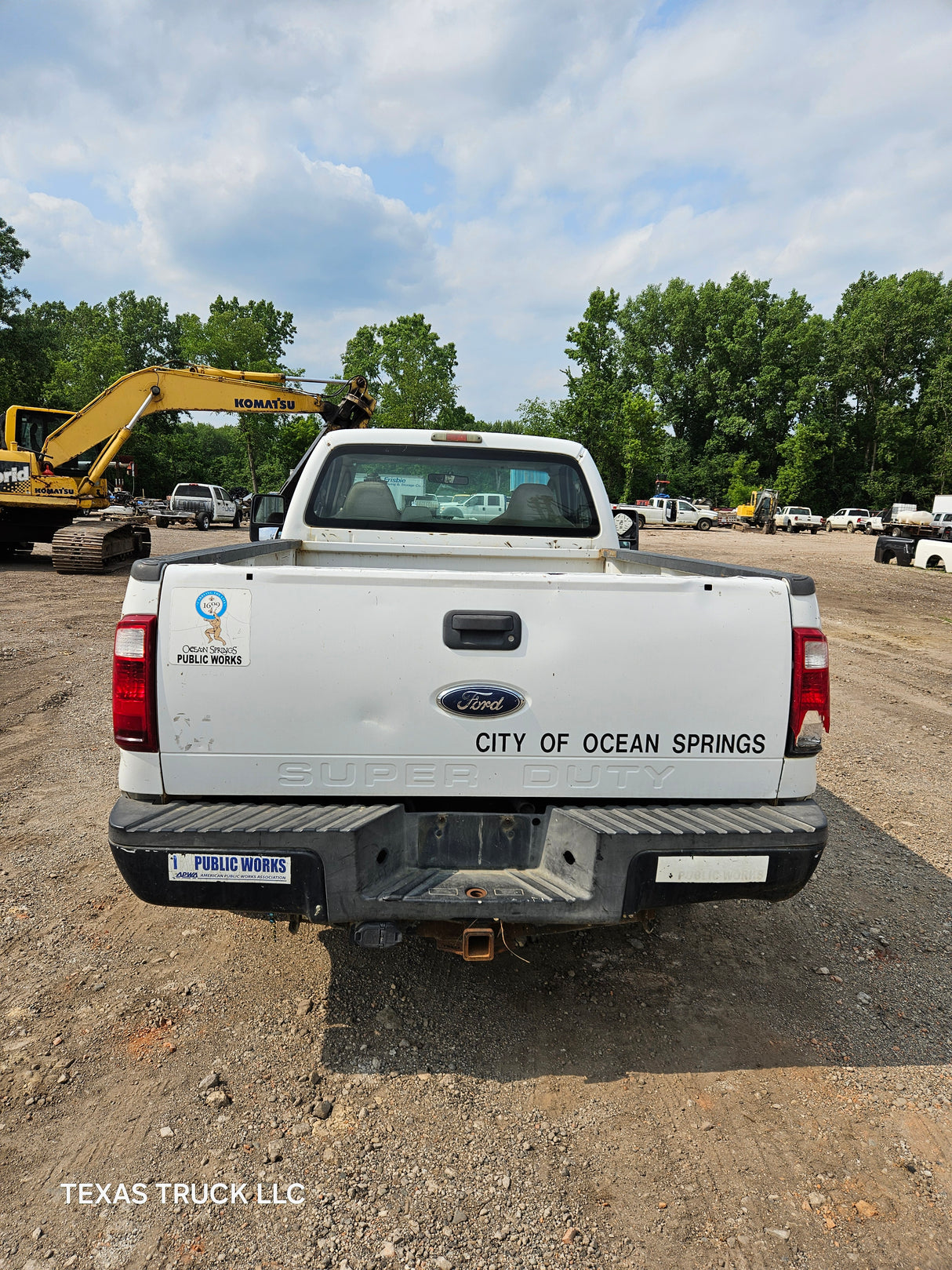 2008 Ford F-250 Regular Cab Long Bed Super Duty 5.4L triton - FULL PART OUT