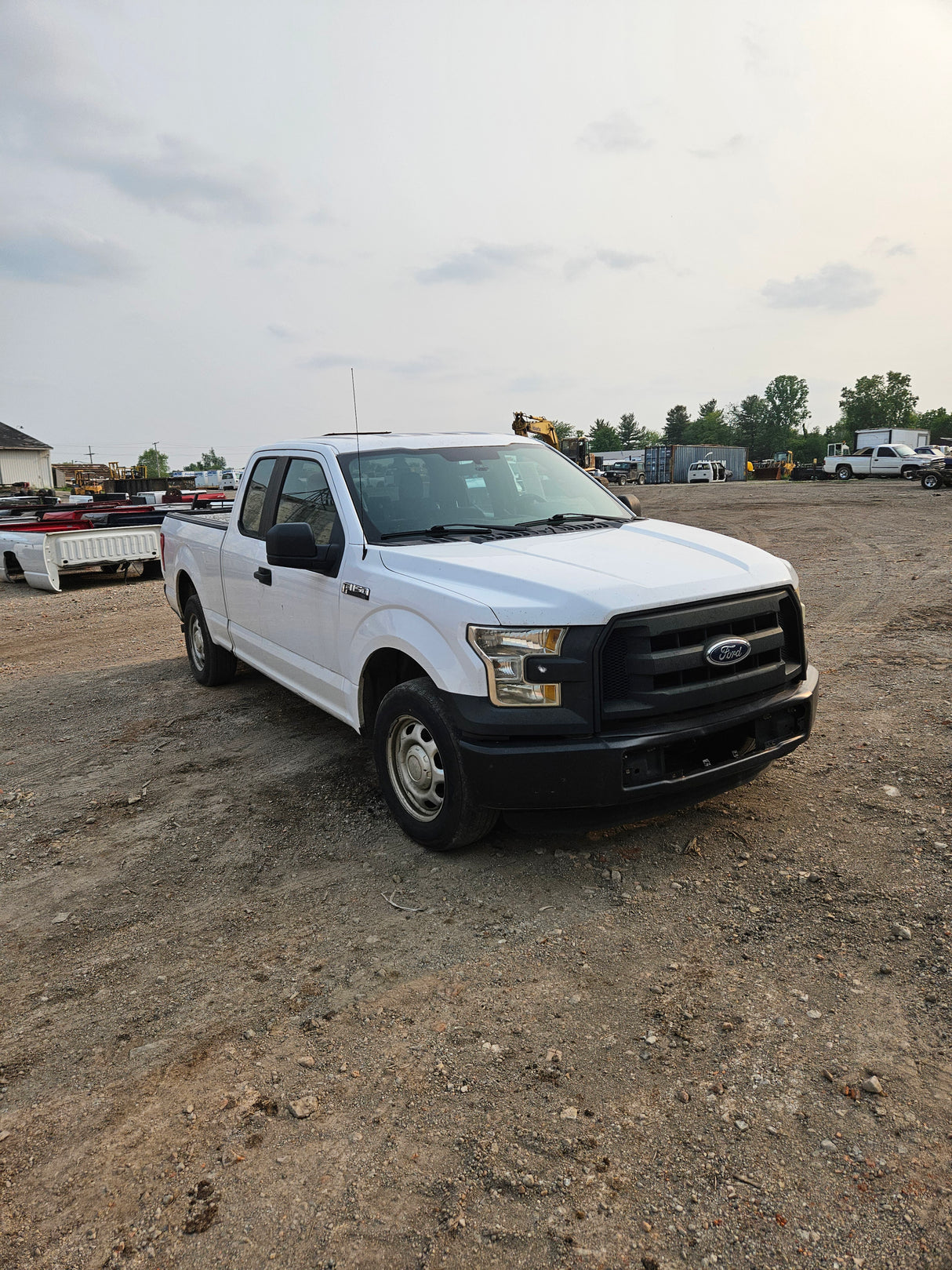 2015 Ford F-150 Extended Cab 6.5' Bed 4 Door  - FULL PART OUT