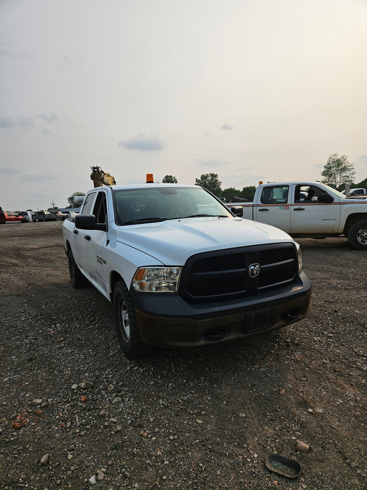 2016 Dodge Ram 4x4 1500 Crew Cab Short Bed 4th gen - FULL PART OUT