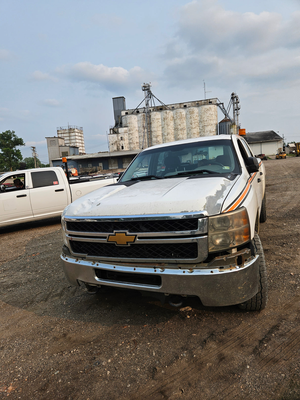 2012 Chevrolet Silverado 2500HD Crew Cab 4 door Short Bed 6.5' 4x4 - FULL PART OUT