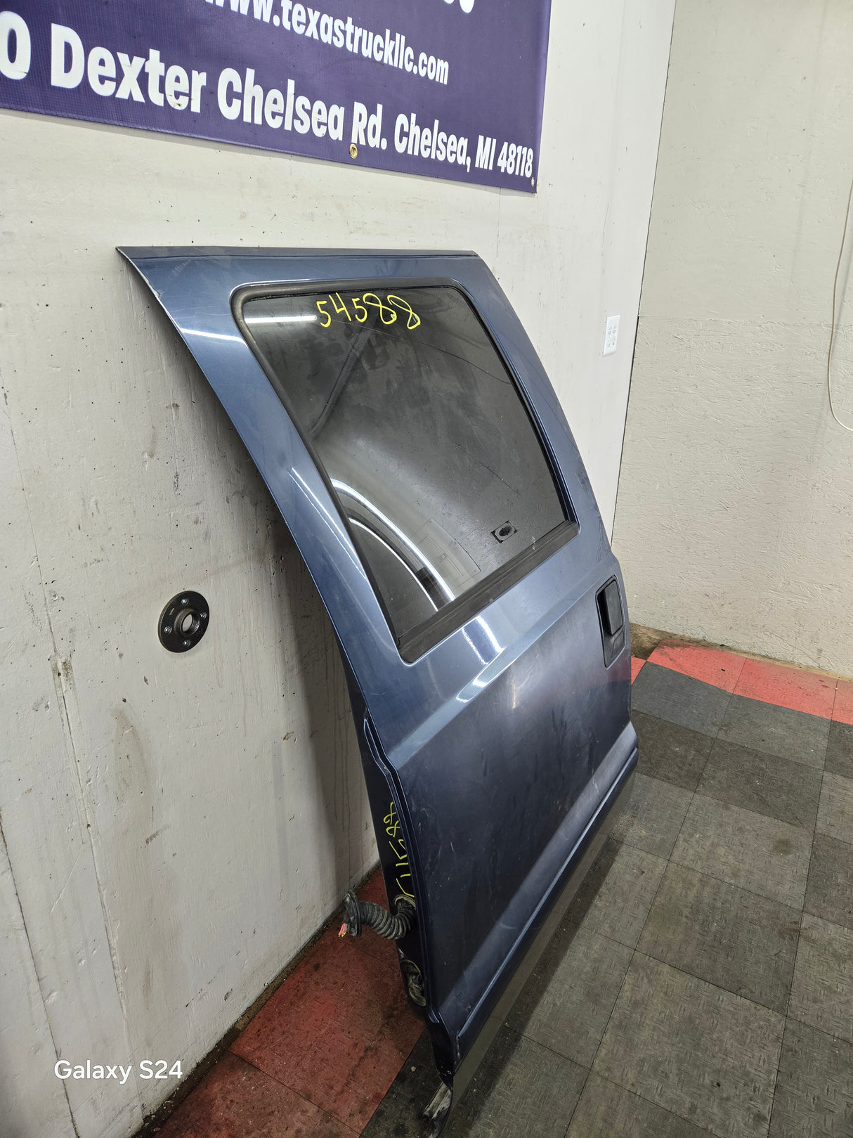 1999-2016 Ford Super Duty Driver Side Rear Door LH Crew Cab F250 F350 F450 F550