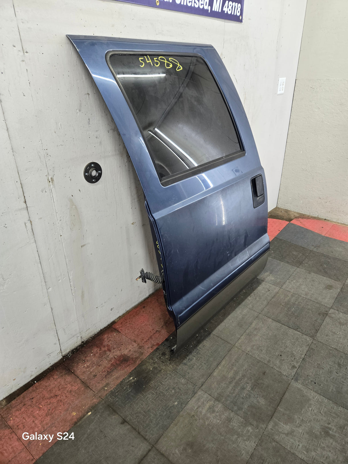 1999-2016 Ford Super Duty Driver Side Rear Door LH Crew Cab F250 F350 F450 F550