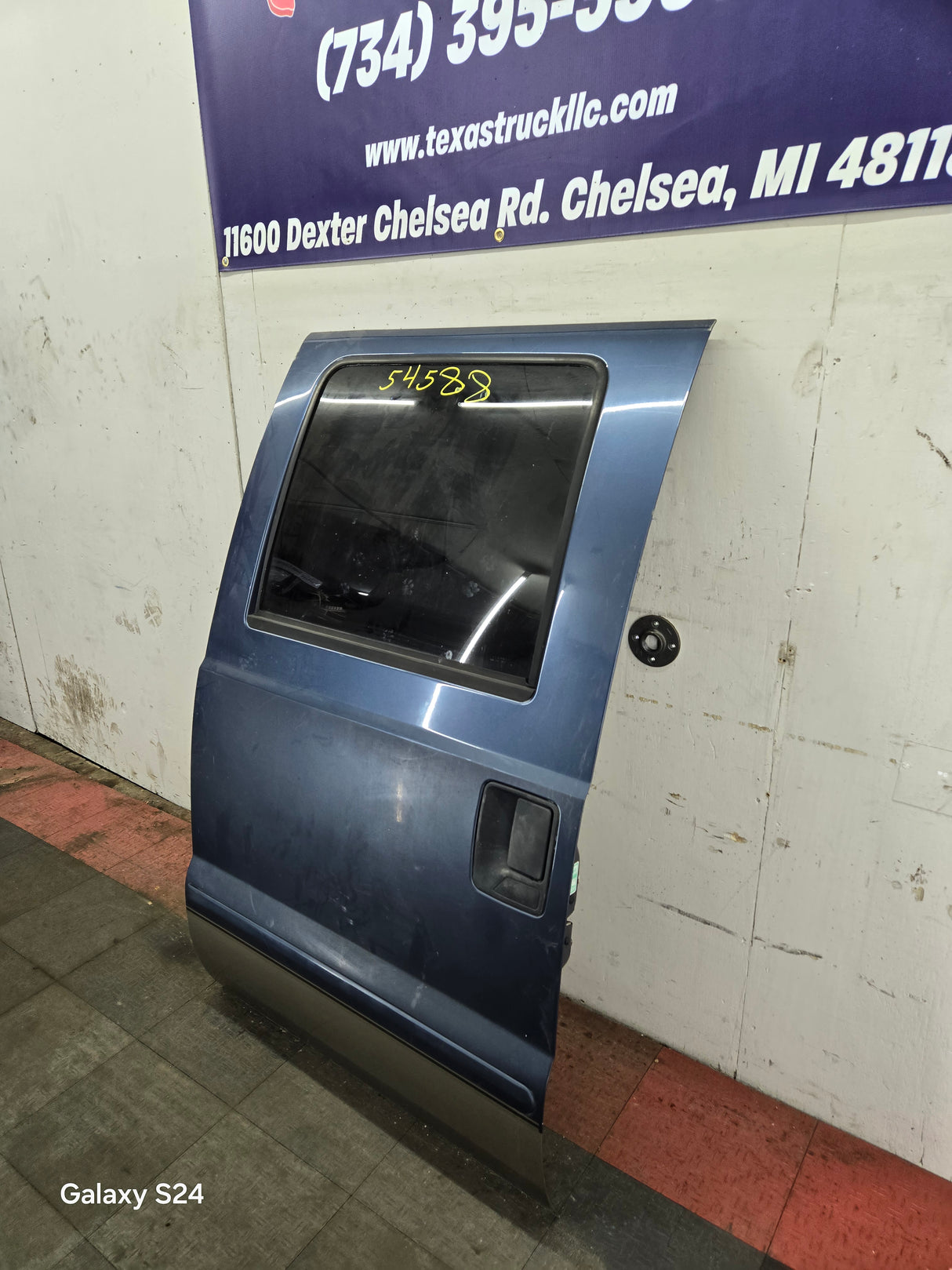 1999-2016 Ford Super Duty Driver Side Rear Door LH Crew Cab F250 F350 F450 F550