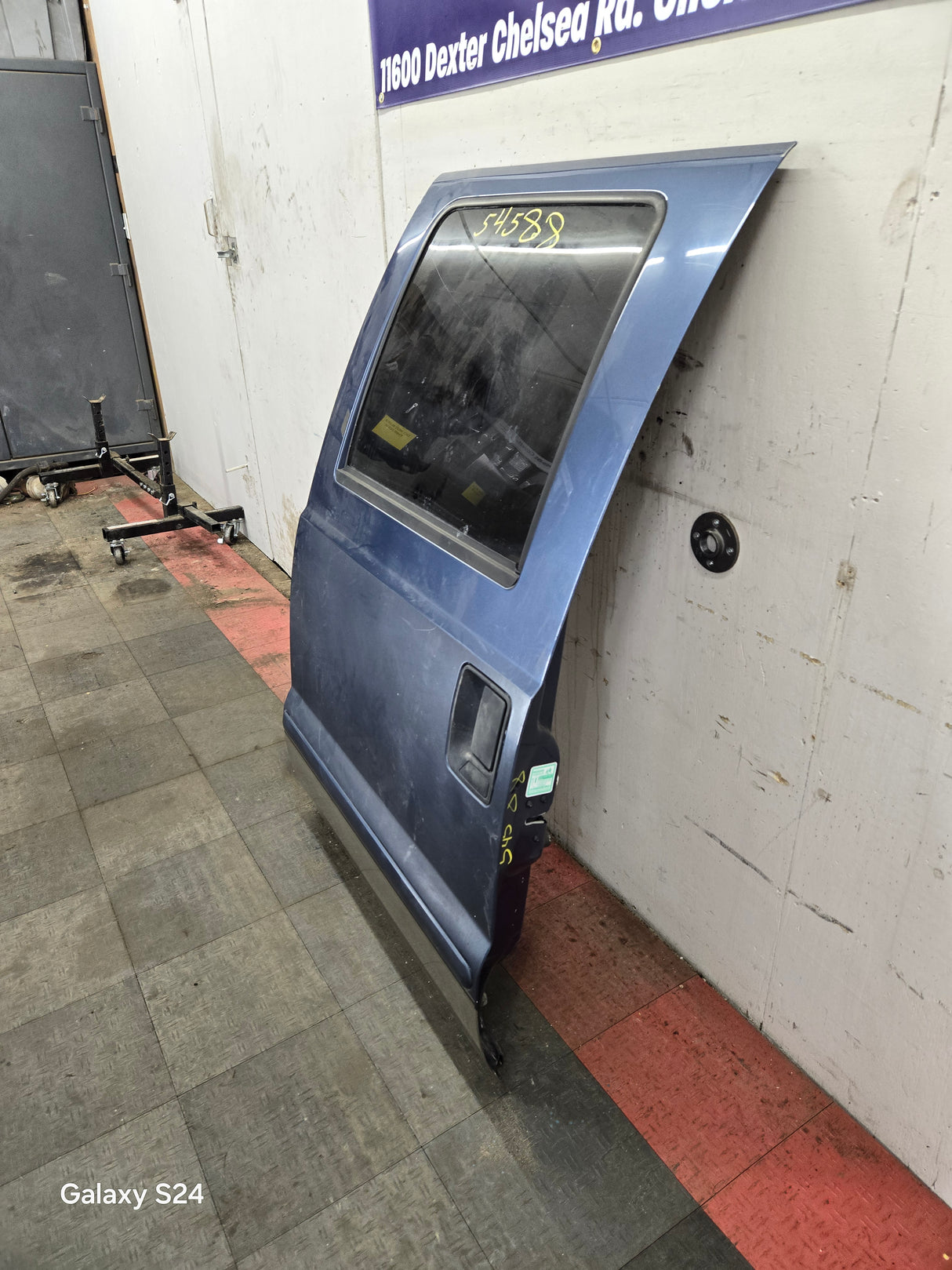 1999-2016 Ford Super Duty Driver Side Rear Door LH Crew Cab F250 F350 F450 F550