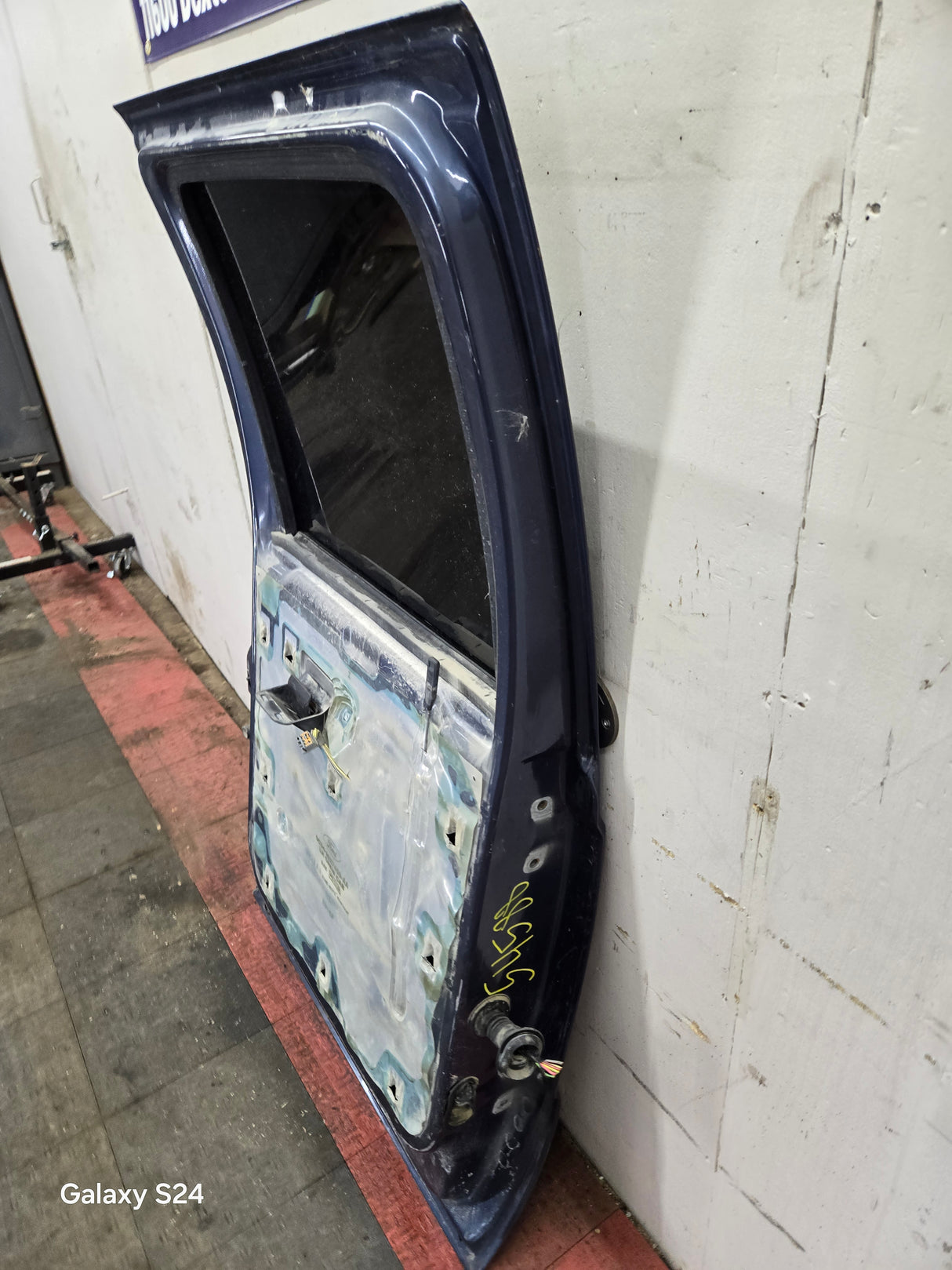 1999-2016 Ford Super Duty Driver Side Rear Door LH Crew Cab F250 F350 F450 F550