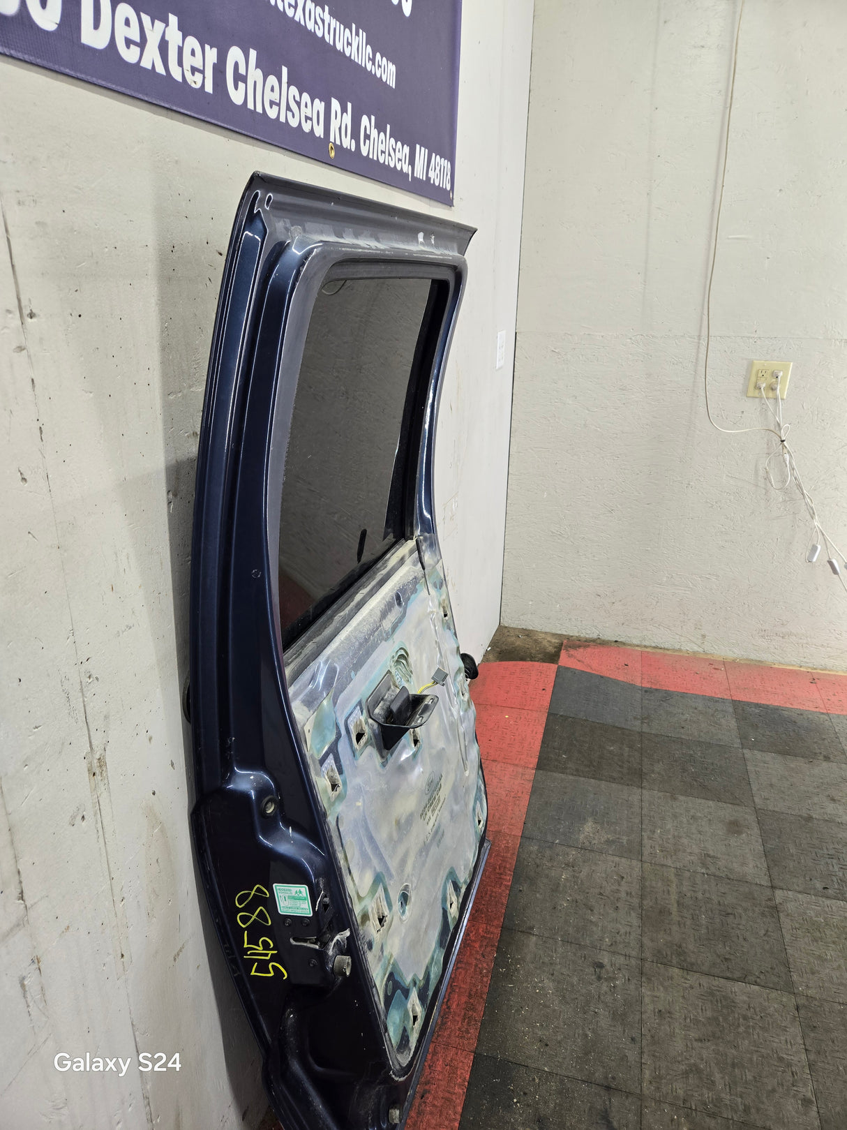 1999-2016 Ford Super Duty Driver Side Rear Door LH Crew Cab F250 F350 F450 F550