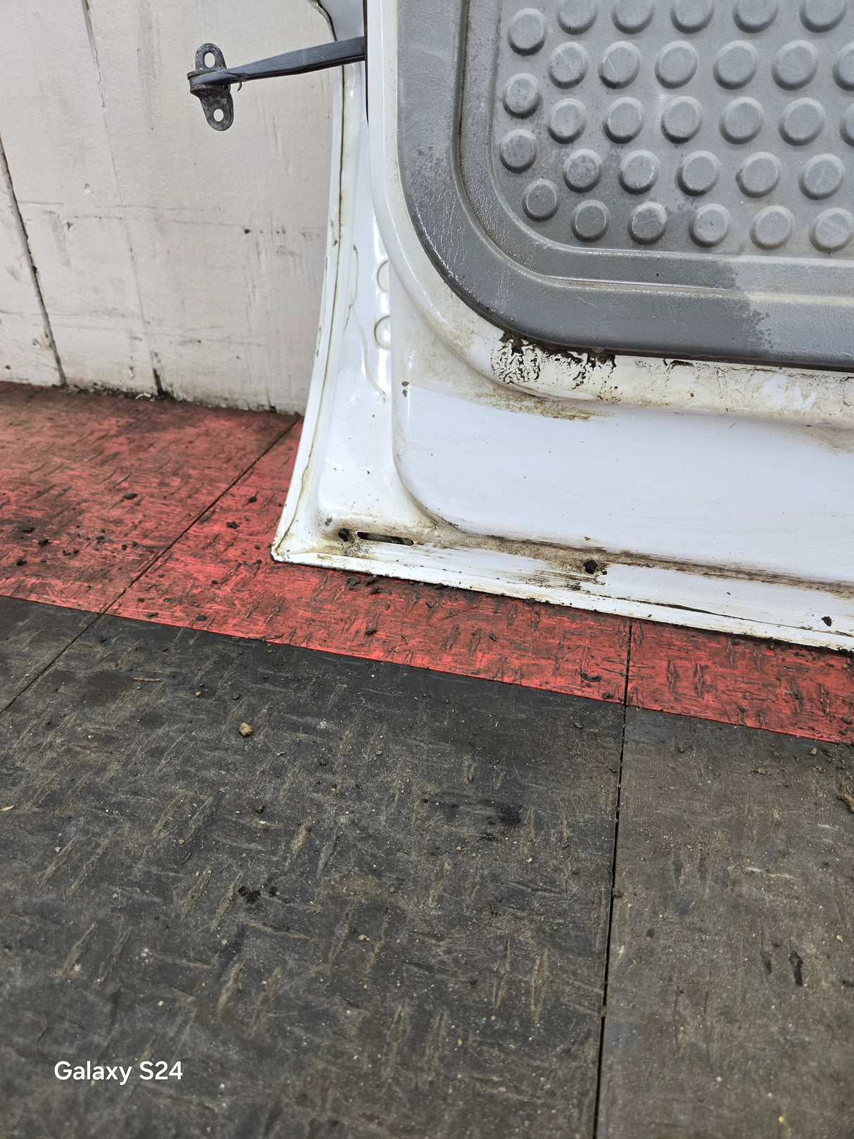 1999-2011 Ford Super Duty RH Passenger Side Rear Crew Cab Door F250 F350 F450 F550