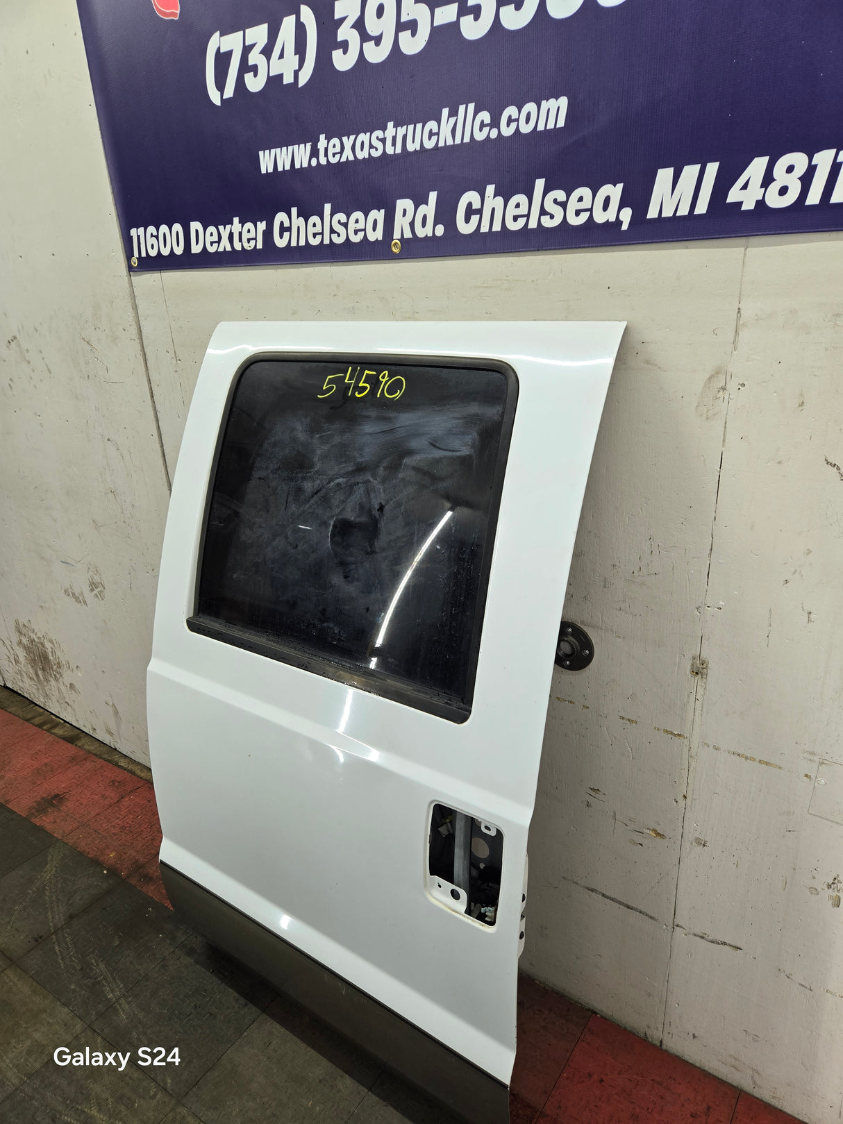 1999-2016 Ford Super Duty Driver Side Rear Door LH Crew Cab F250 F350 F450 F550