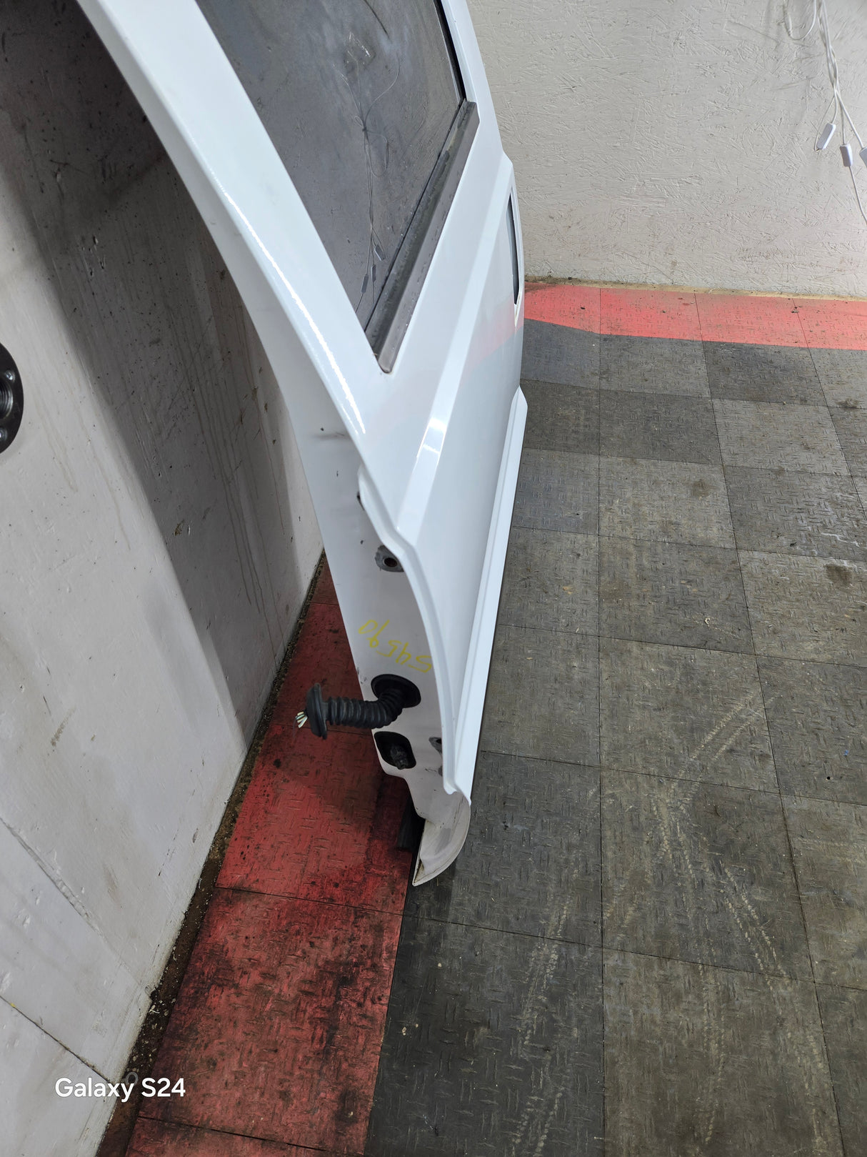 1999-2016 Ford Super Duty Driver Side Rear Door LH Crew Cab F250 F350 F450 F550