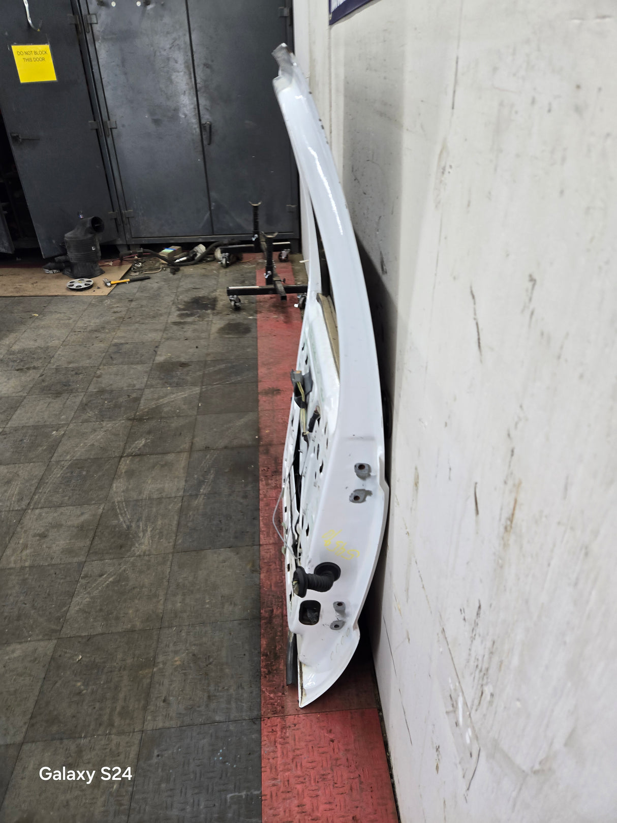 1999-2016 Ford Super Duty Driver Side Rear Door LH Crew Cab F250 F350 F450 F550