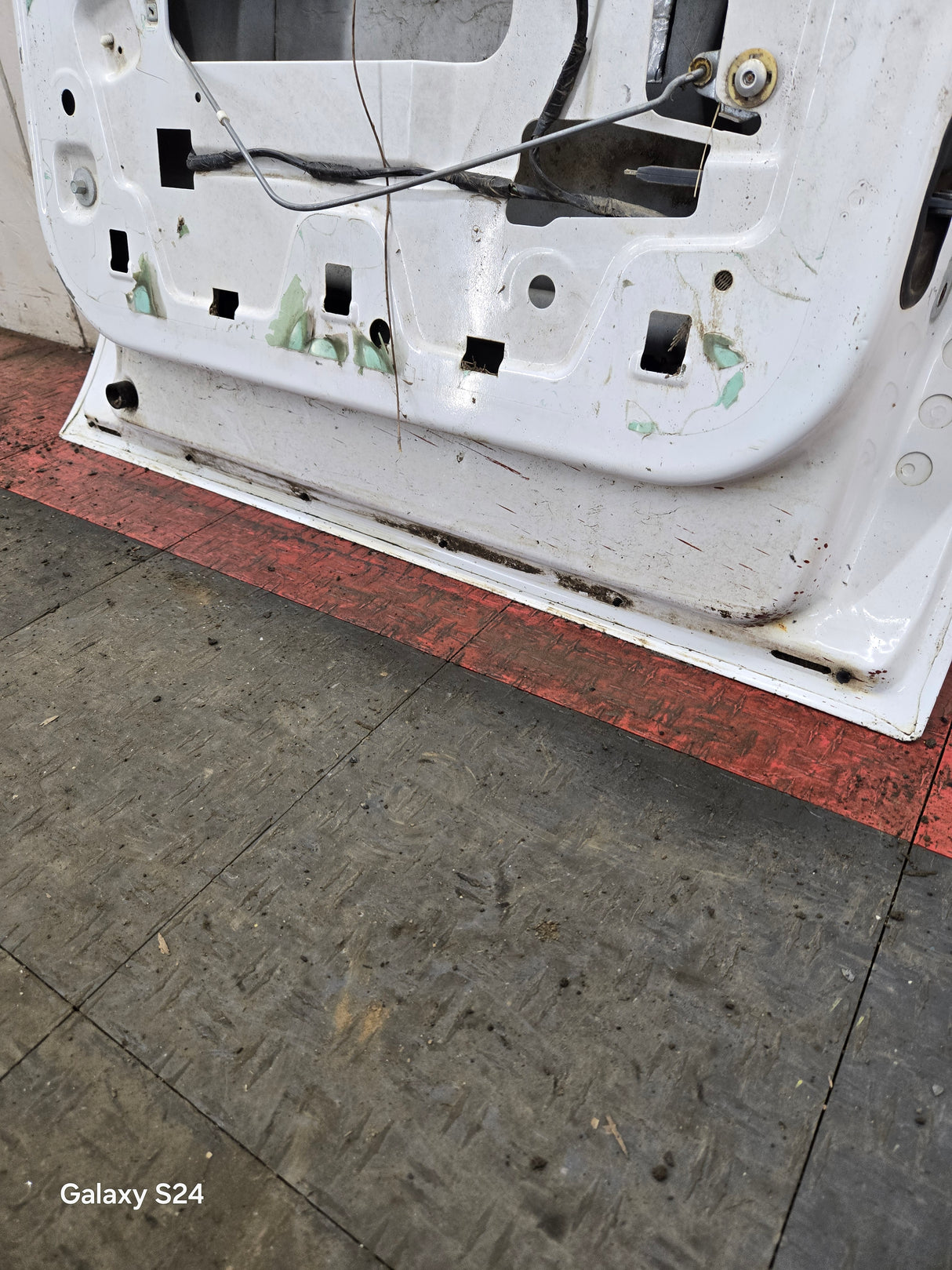 1999-2016 Ford Super Duty Driver Side Rear Door LH Crew Cab F250 F350 F450 F550