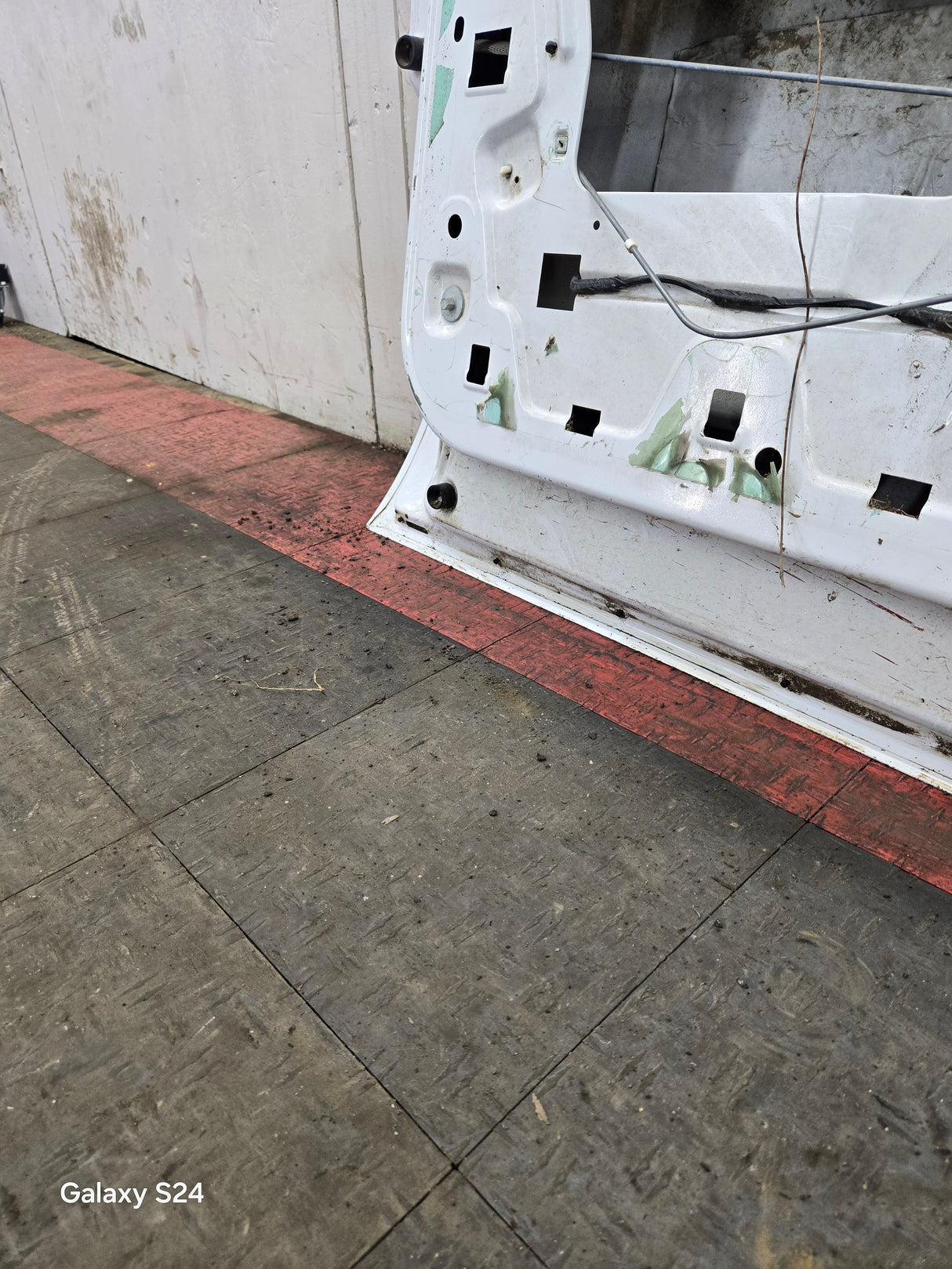 1999-2016 Ford Super Duty Driver Side Rear Door LH Crew Cab F250 F350 F450 F550