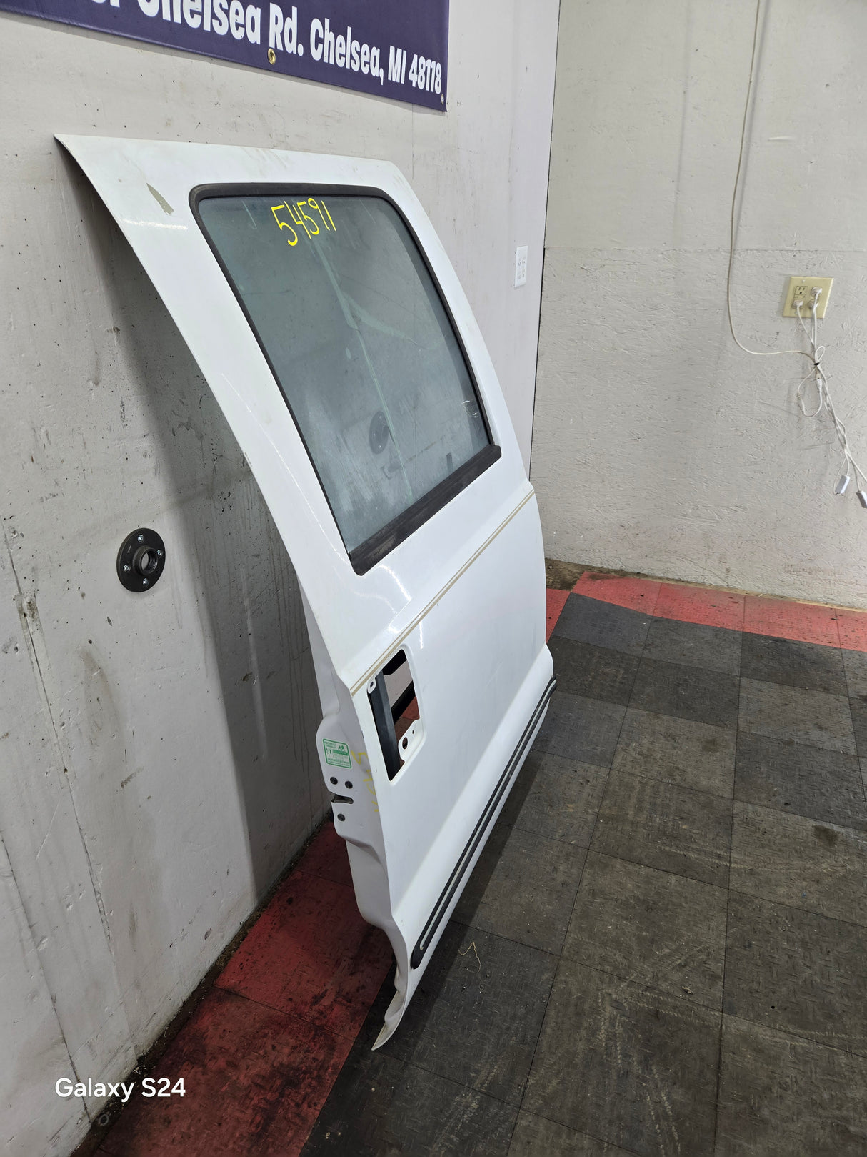 1999-2011 Ford Super Duty RH Passenger Side Rear Crew Cab Door F250 F350 F450 F550