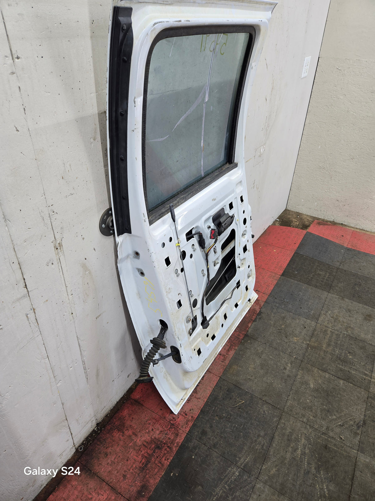 1999-2011 Ford Super Duty RH Passenger Side Rear Crew Cab Door F250 F350 F450 F550