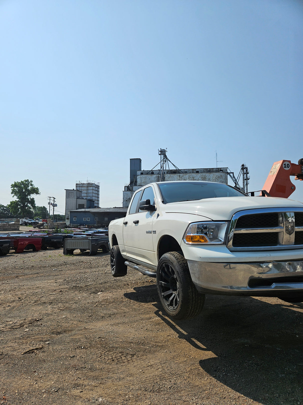 2009 Dodge Ram 2x4 1500 Crew Cab 6.4' Short Bed 4th gen - FULL PART OUT
