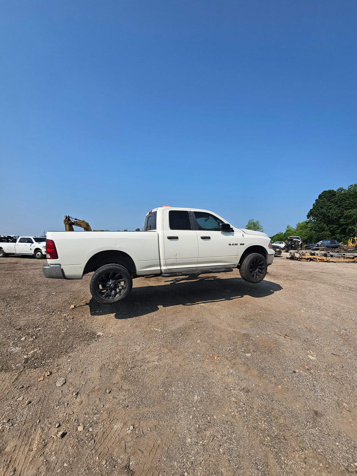 2009 Dodge Ram 2x4 1500 Crew Cab 6.4' Short Bed 4th gen - FULL PART OUT