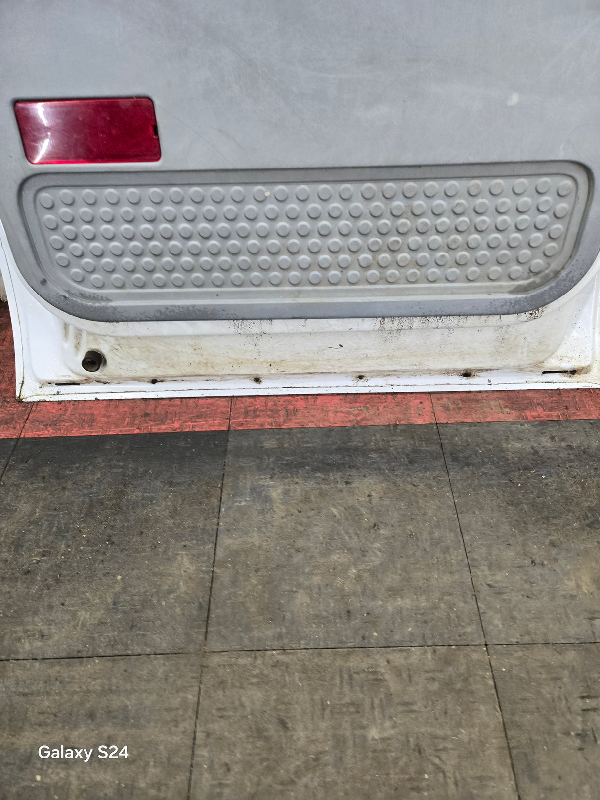 1999-2016 Ford Super Duty Driver Side Rear Door LH Crew Cab F250 F350 F450 F550