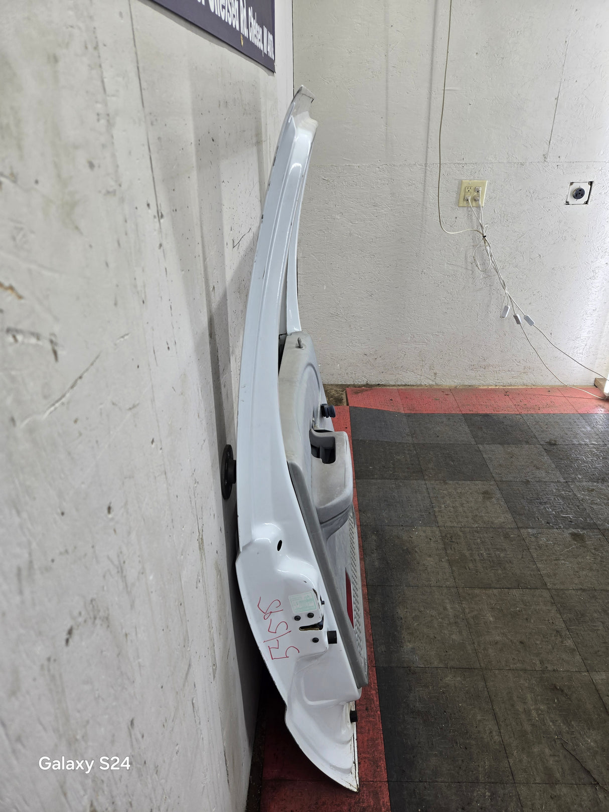 1999-2016 Ford Super Duty Driver Side Rear Door LH Crew Cab F250 F350 F450 F550