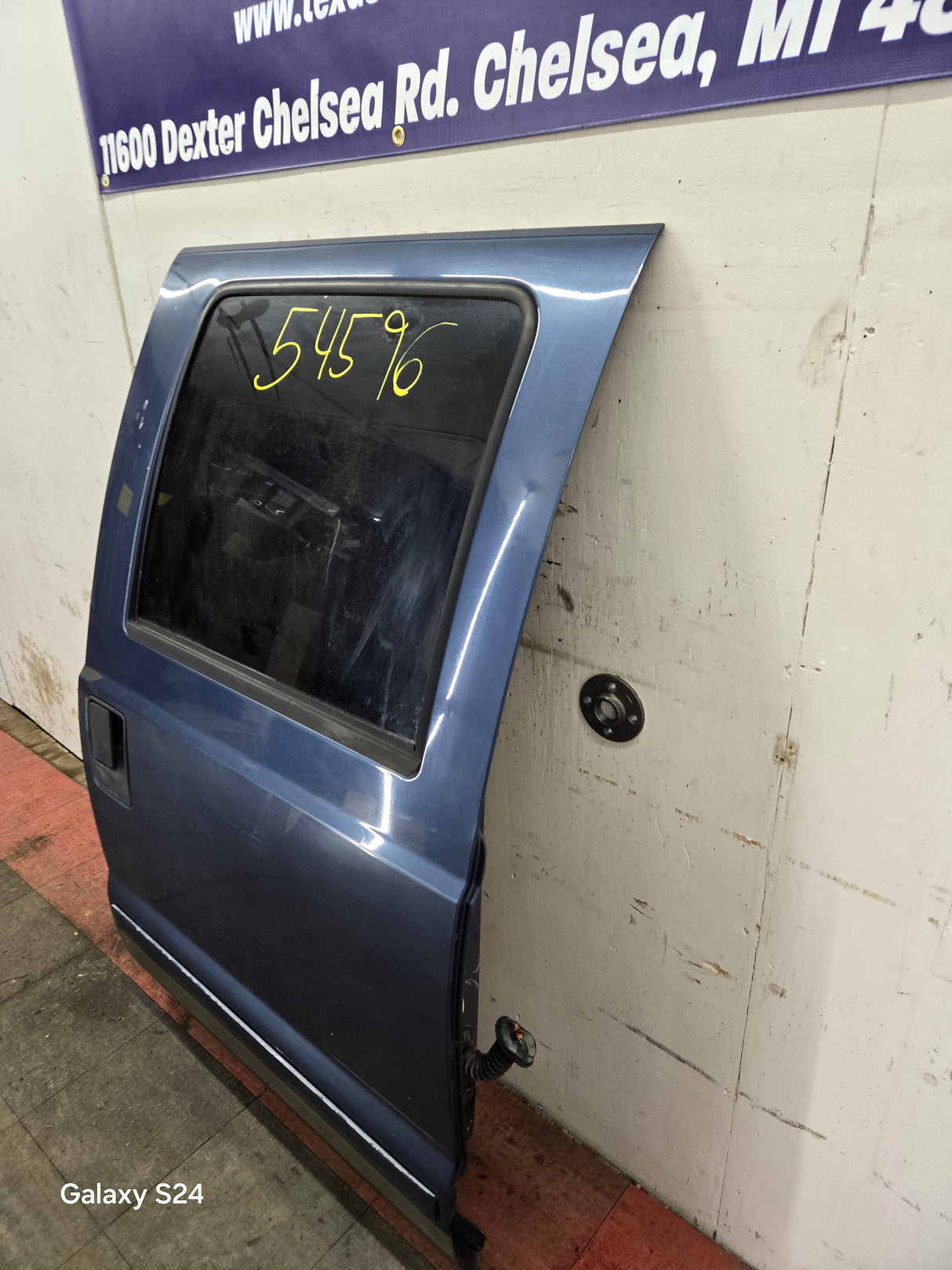 1999-2011 Ford Super Duty RH Passenger Side Rear Crew Cab Door F250 F350 F450 F550