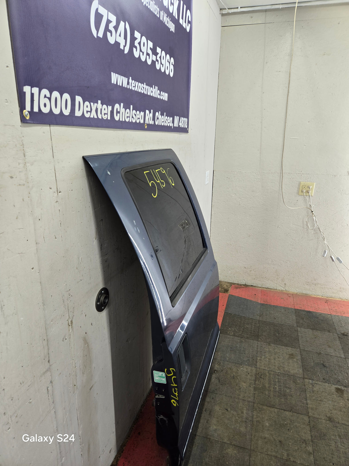 1999-2011 Ford Super Duty RH Passenger Side Rear Crew Cab Door F250 F350 F450 F550