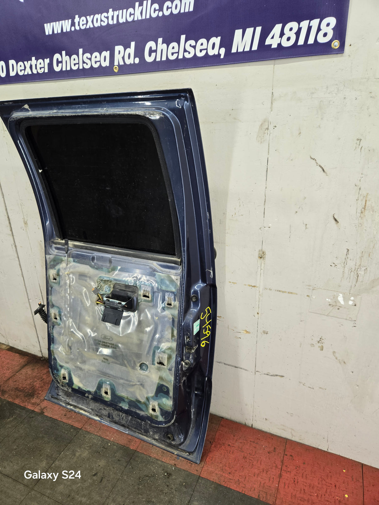 1999-2011 Ford Super Duty RH Passenger Side Rear Crew Cab Door F250 F350 F450 F550