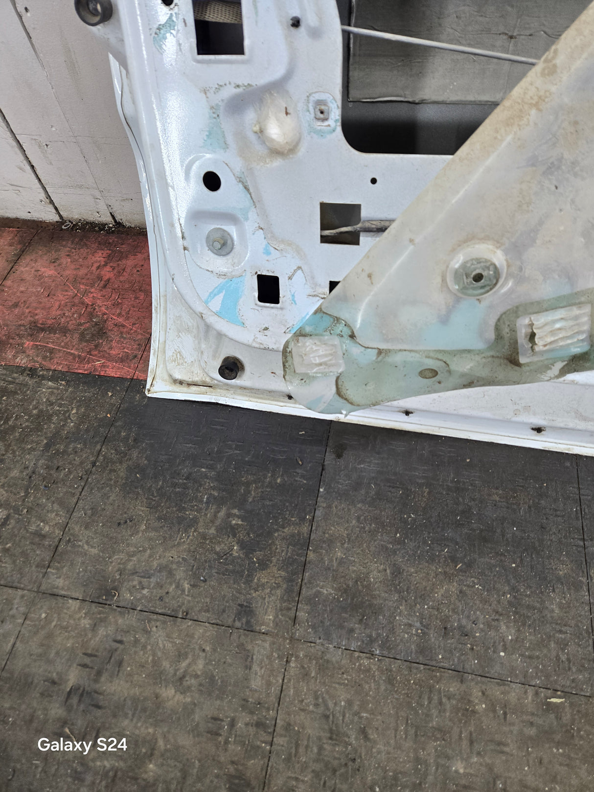 1999-2016 Ford Super Duty Driver Side Rear Door LH Crew Cab F250 F350 F450 F550