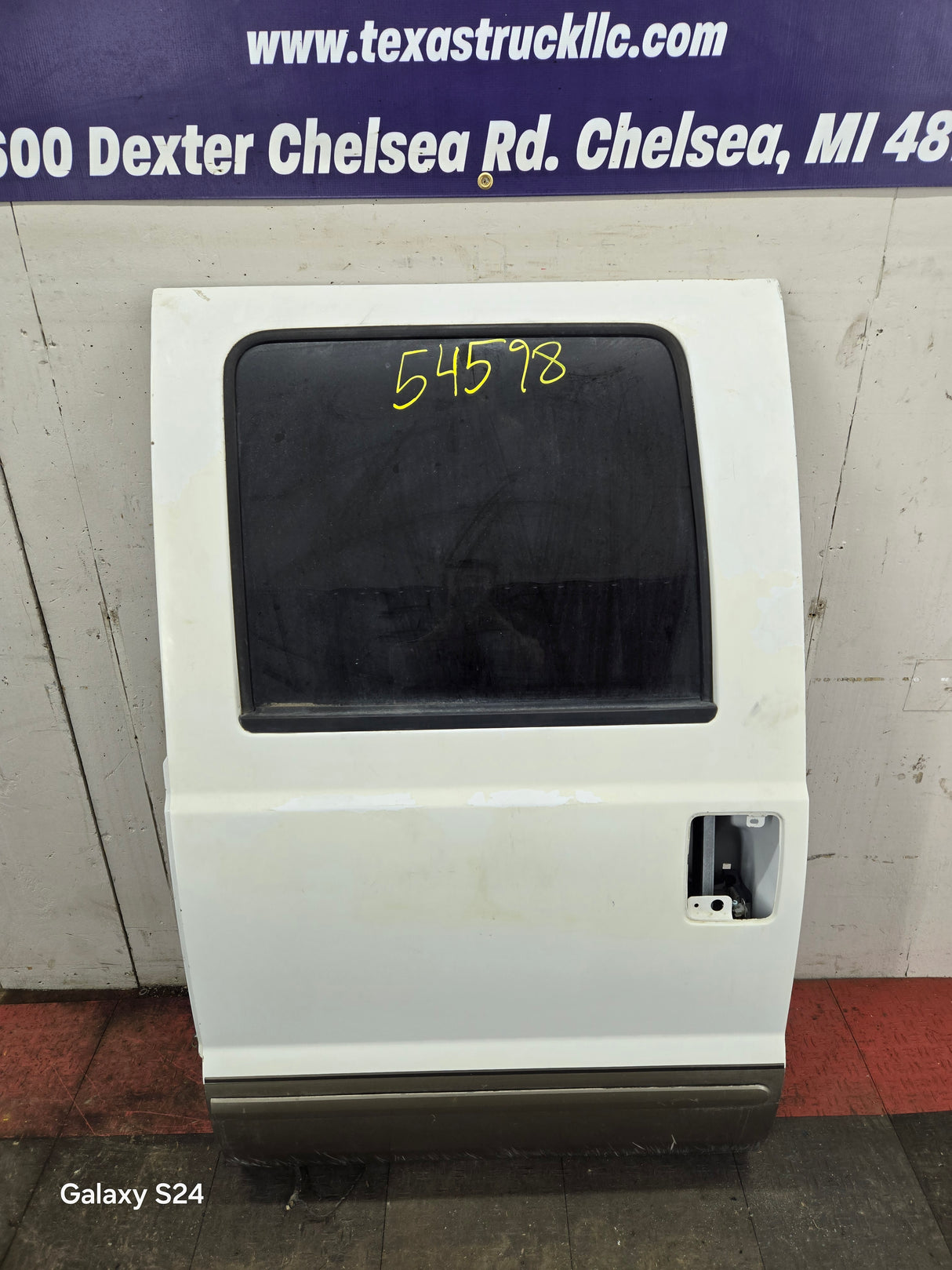 1999-2016 Ford Super Duty Driver Side Rear Door LH Crew Cab F250 F350 F450 F550