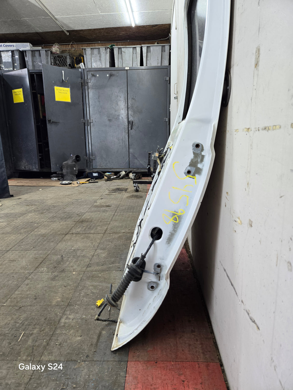 1999-2016 Ford Super Duty Driver Side Rear Door LH Crew Cab F250 F350 F450 F550