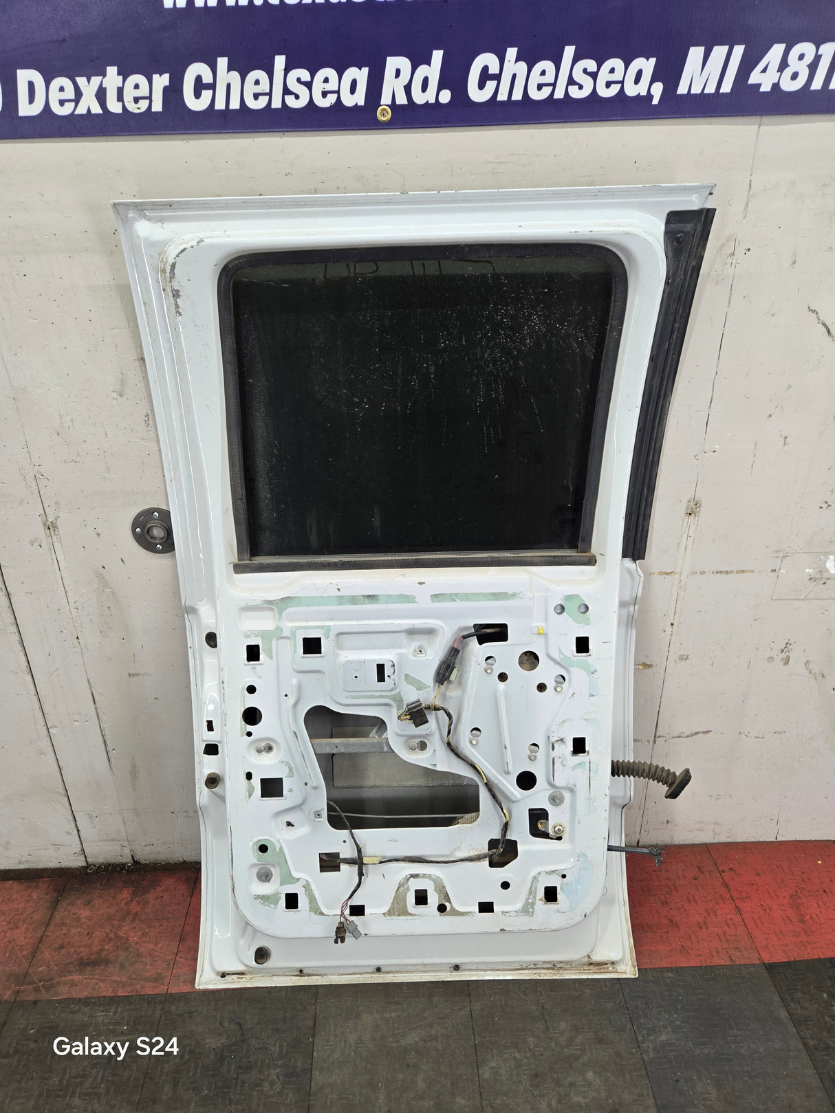 1999-2016 Ford Super Duty Driver Side Rear Door LH Crew Cab F250 F350 F450 F550