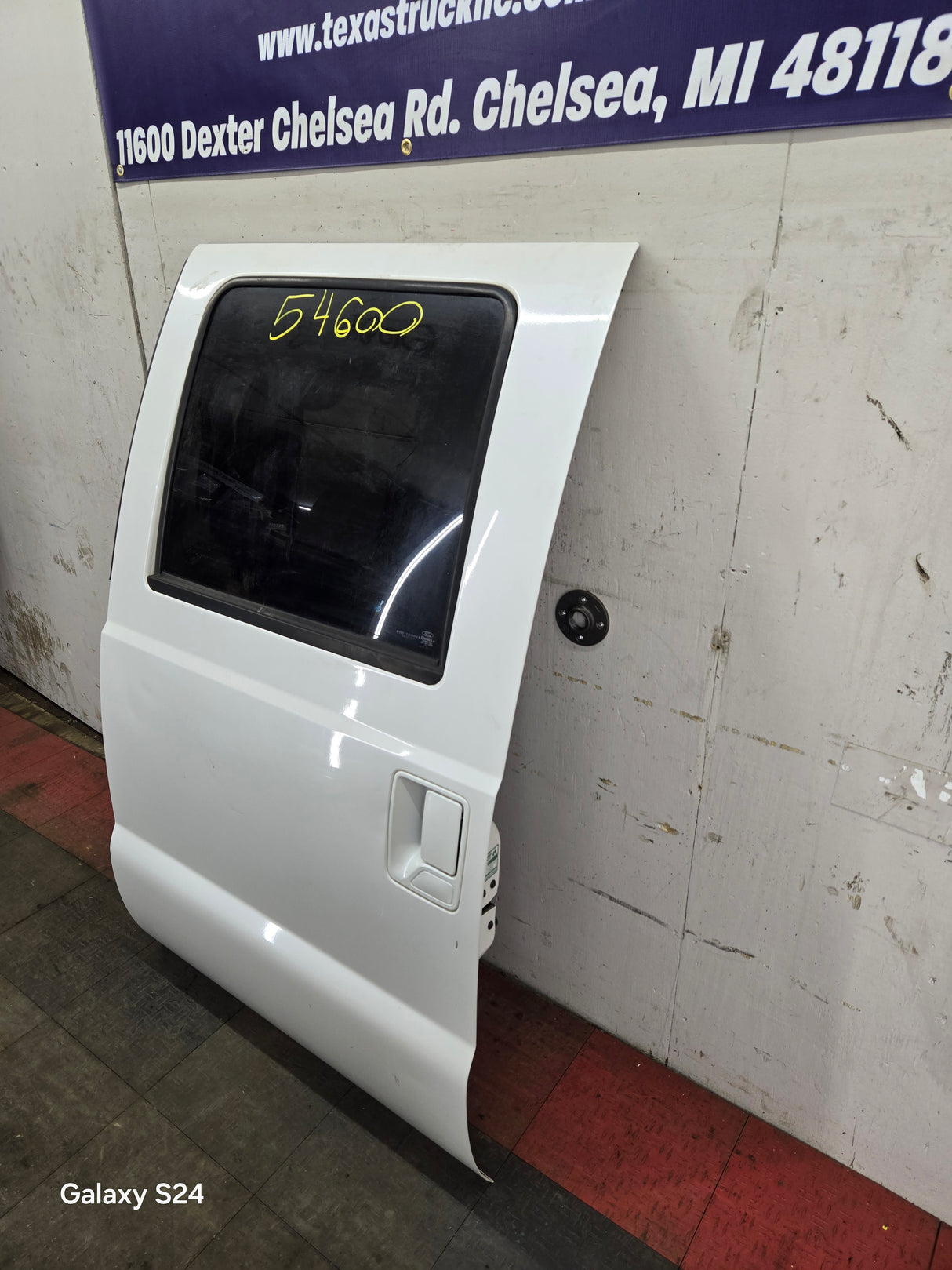 2012-2016 Ford Super Duty Driver Rear Door LH Crew Cab F250 F350 F450 F550