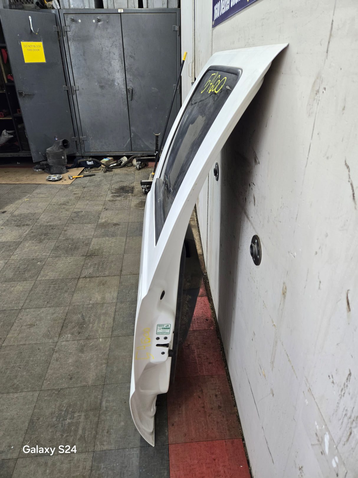 2012-2016 Ford Super Duty Driver Rear Door LH Crew Cab F250 F350 F450 F550