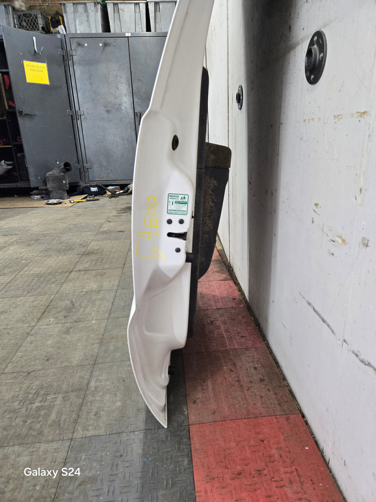 2012-2016 Ford Super Duty Driver Rear Door LH Crew Cab F250 F350 F450 F550