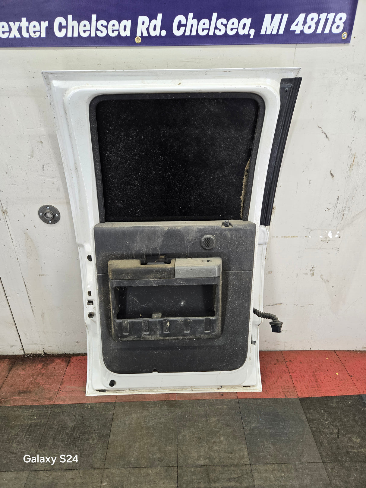 2012-2016 Ford Super Duty Driver Rear Door LH Crew Cab F250 F350 F450 F550