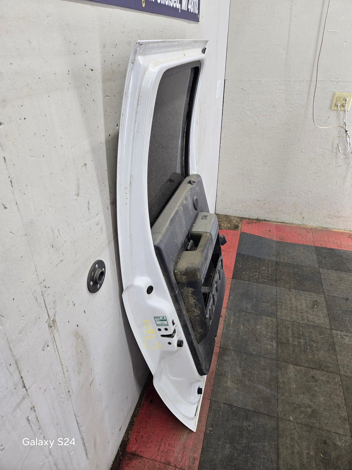 2012-2016 Ford Super Duty Driver Rear Door LH Crew Cab F250 F350 F450 F550