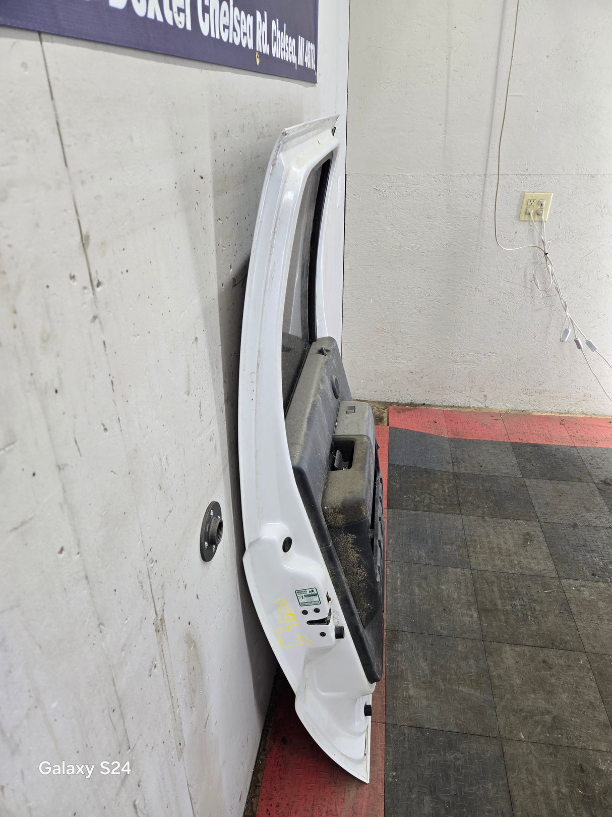 2012-2016 Ford Super Duty Driver Rear Door LH Crew Cab F250 F350 F450 F550