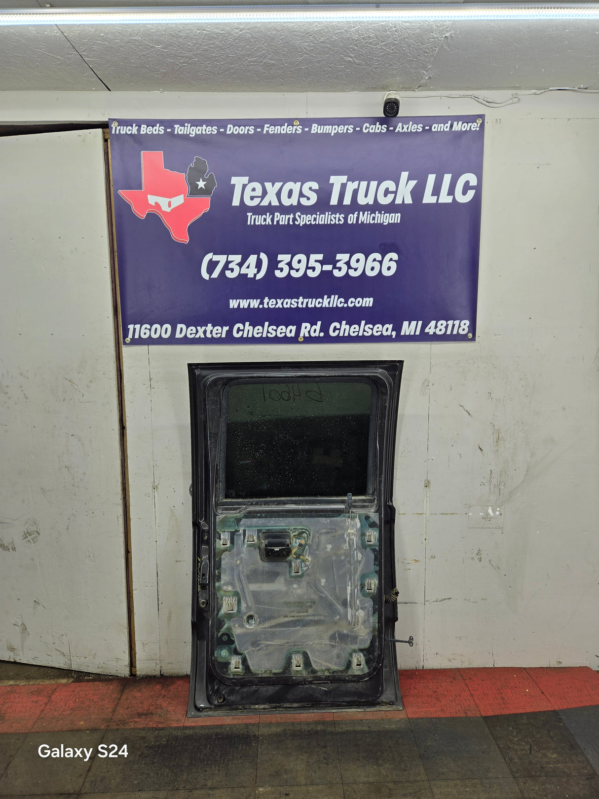 1999-2016 Ford Super Duty Driver Side Rear Door LH Crew Cab F250 F350 F450 F550