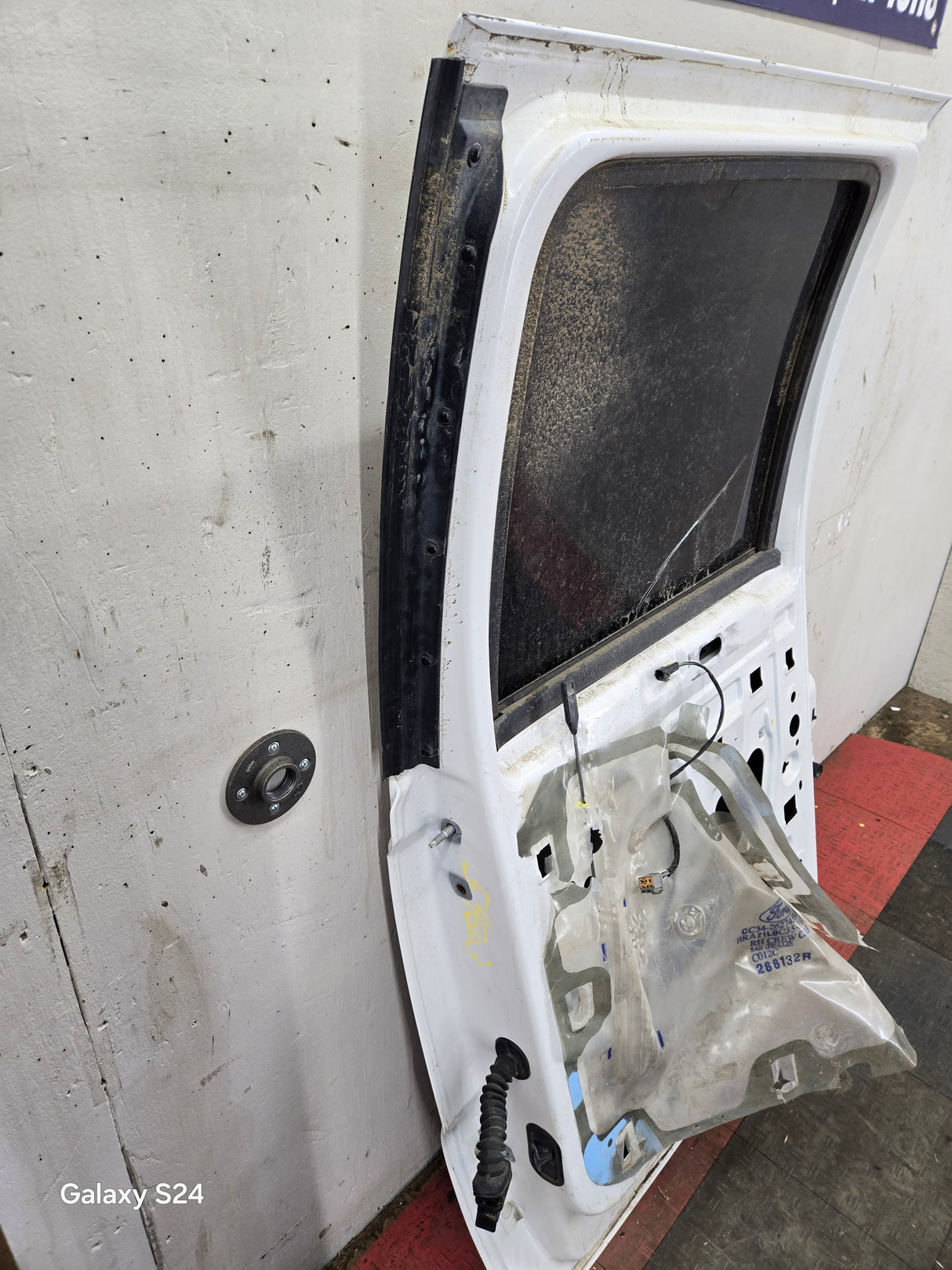 2012-2016 Ford Super Duty Passenger Side Rear Door RH Crew Cab F250 F350 F450 F550