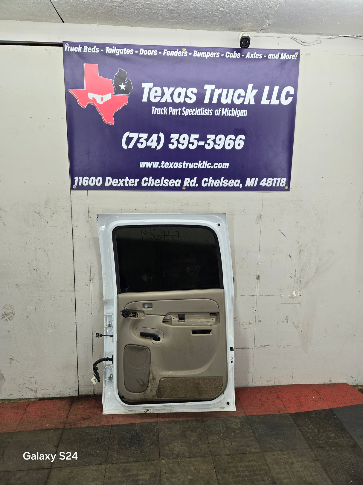 1999-2006 Chevrolet Silverado / GMC Sierra 1500 2500 3500 HD Rear Passenger side Crew Cab rear door RH