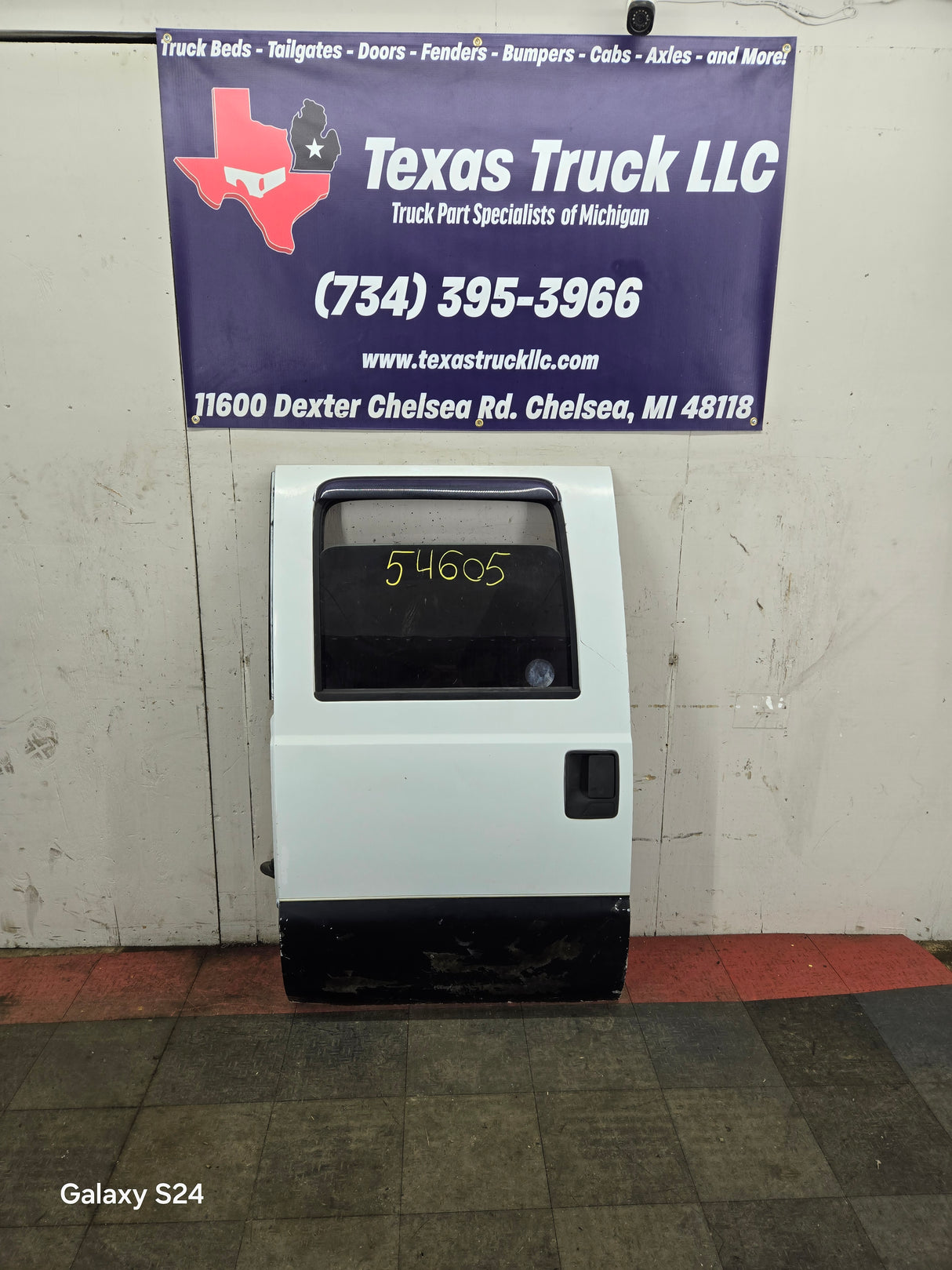 1999-2016 Ford Super Duty Driver Side Rear Door LH Crew Cab F250 F350 F450 F550