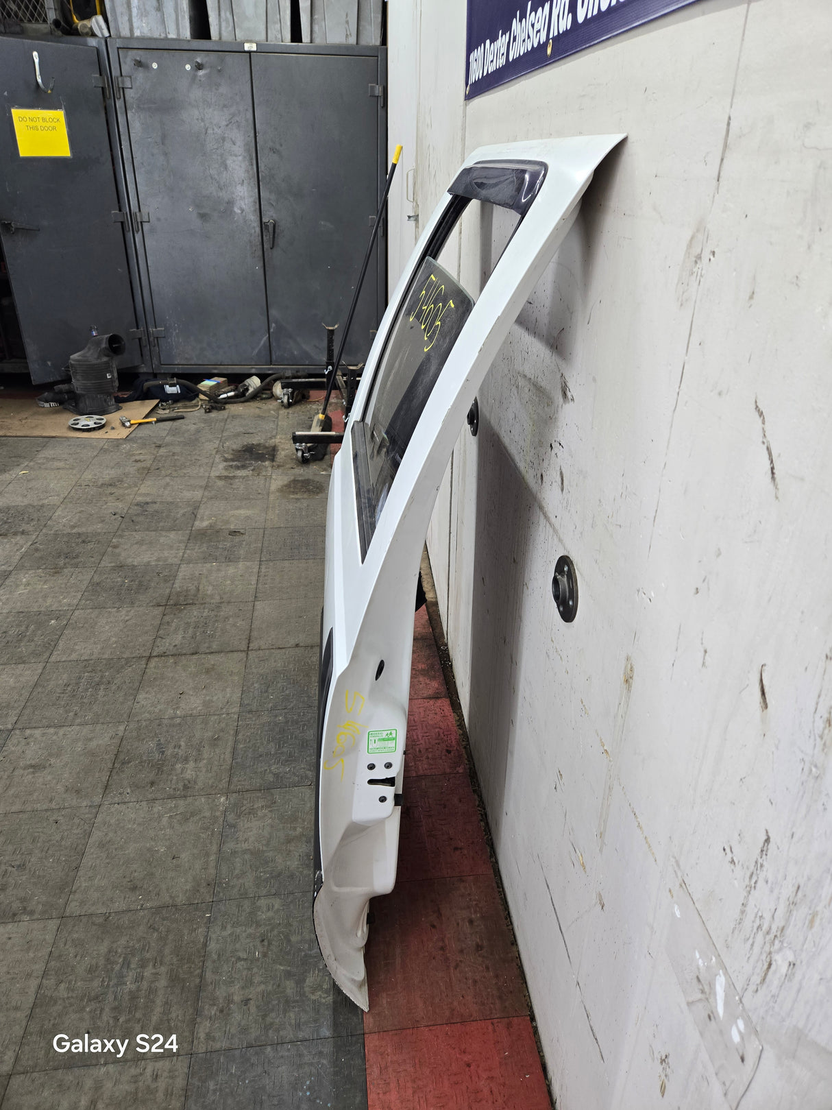 1999-2016 Ford Super Duty Driver Side Rear Door LH Crew Cab F250 F350 F450 F550