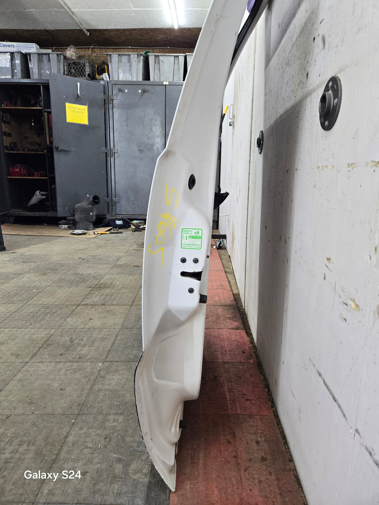 1999-2016 Ford Super Duty Driver Side Rear Door LH Crew Cab F250 F350 F450 F550