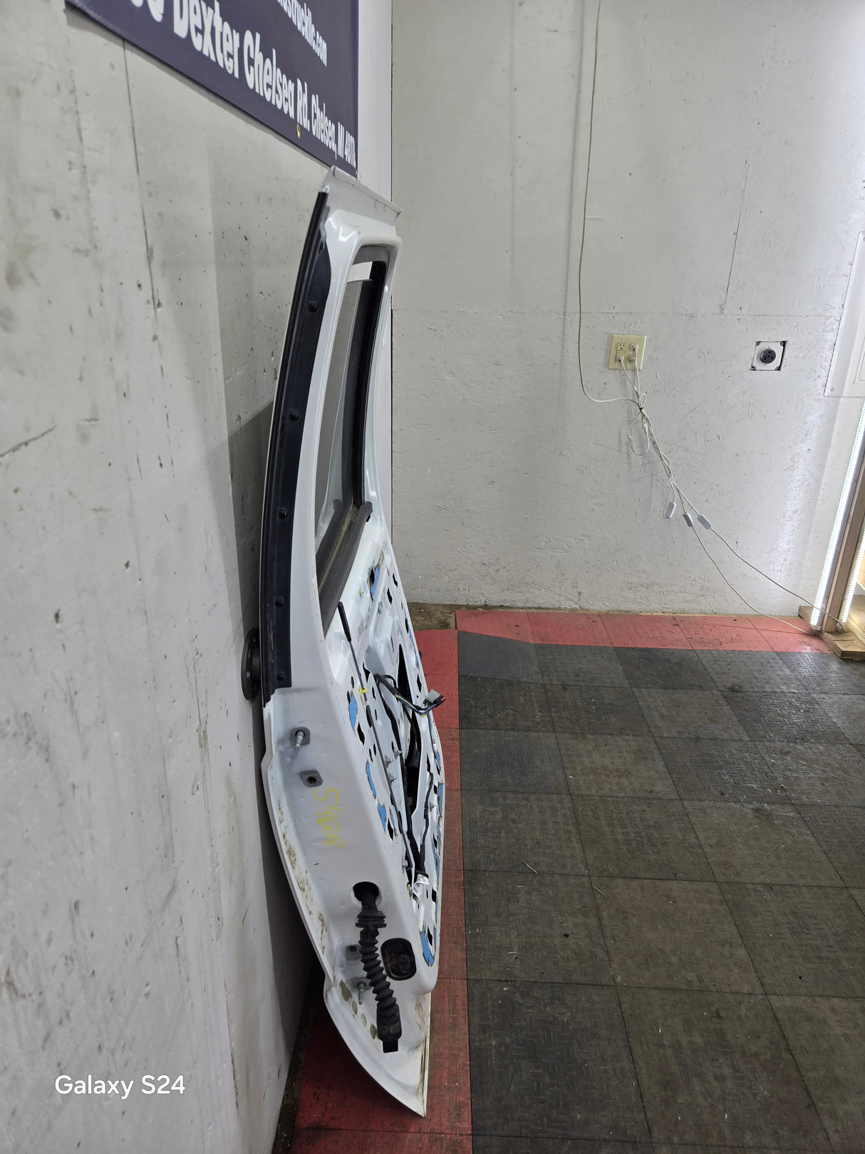 2012-2016 Ford Super Duty Passenger Side Rear Door RH Crew Cab F250 F350 F450 F550