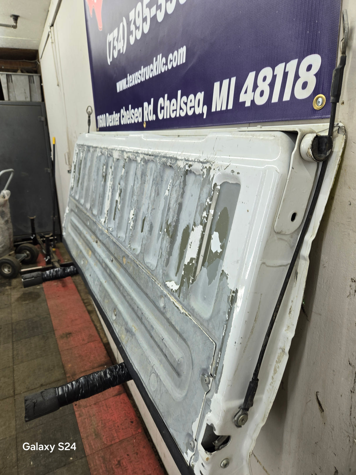 2009-2014 Ford F150 Tailgate