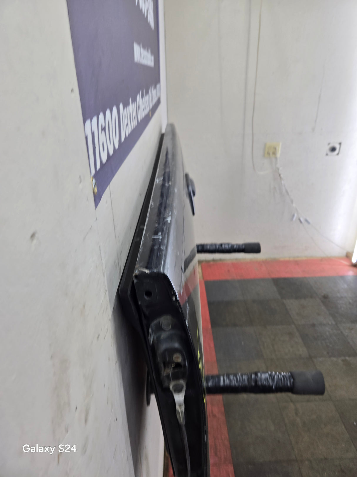 1999-2007 Chevrolet Silverado / GMC Sierra 1500 2500 3500 Tailgate