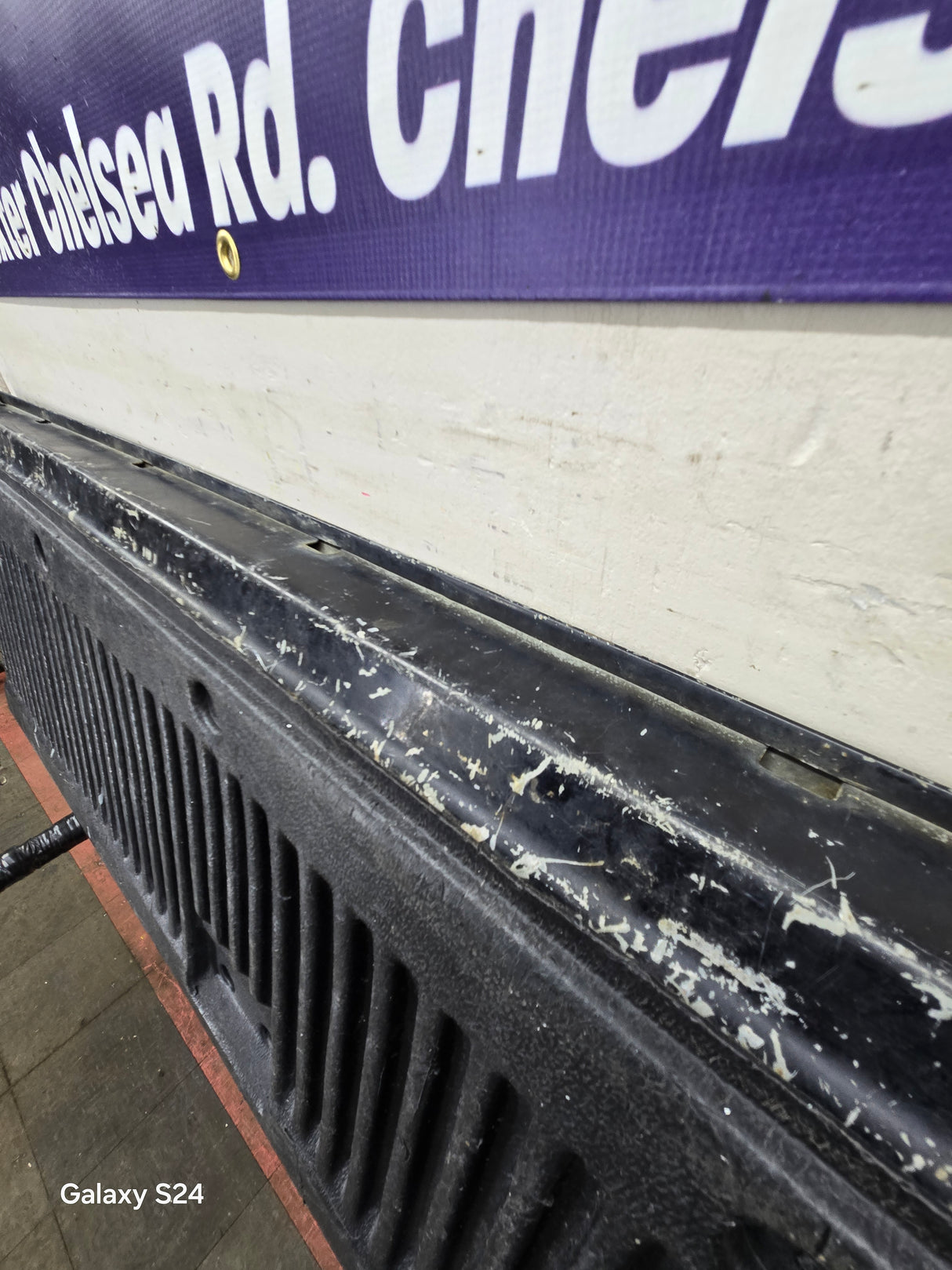 1999-2007 Chevrolet Silverado / GMC Sierra 1500 2500 3500 Tailgate