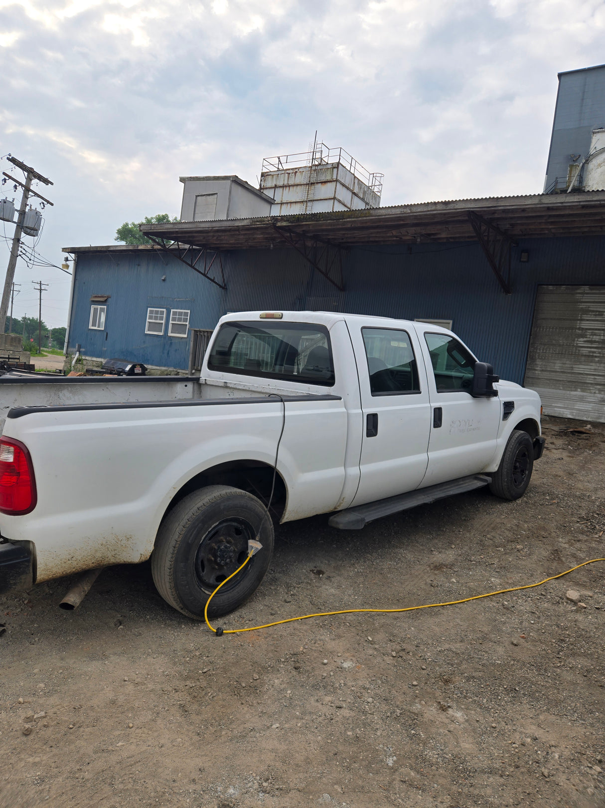 2009 Ford F-250 Crew Cab 6.9' Short Bed Super Duty - FULL PART OUT