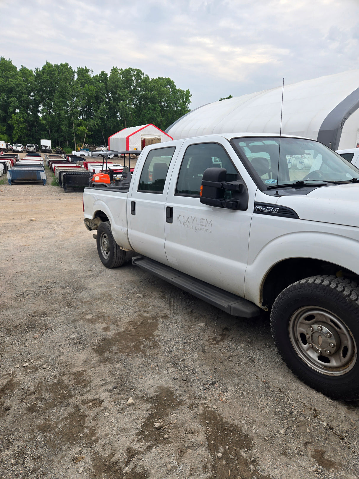 2013 Ford F-250 Crew Cab Short Bed Super Duty - FULL PART OUT
