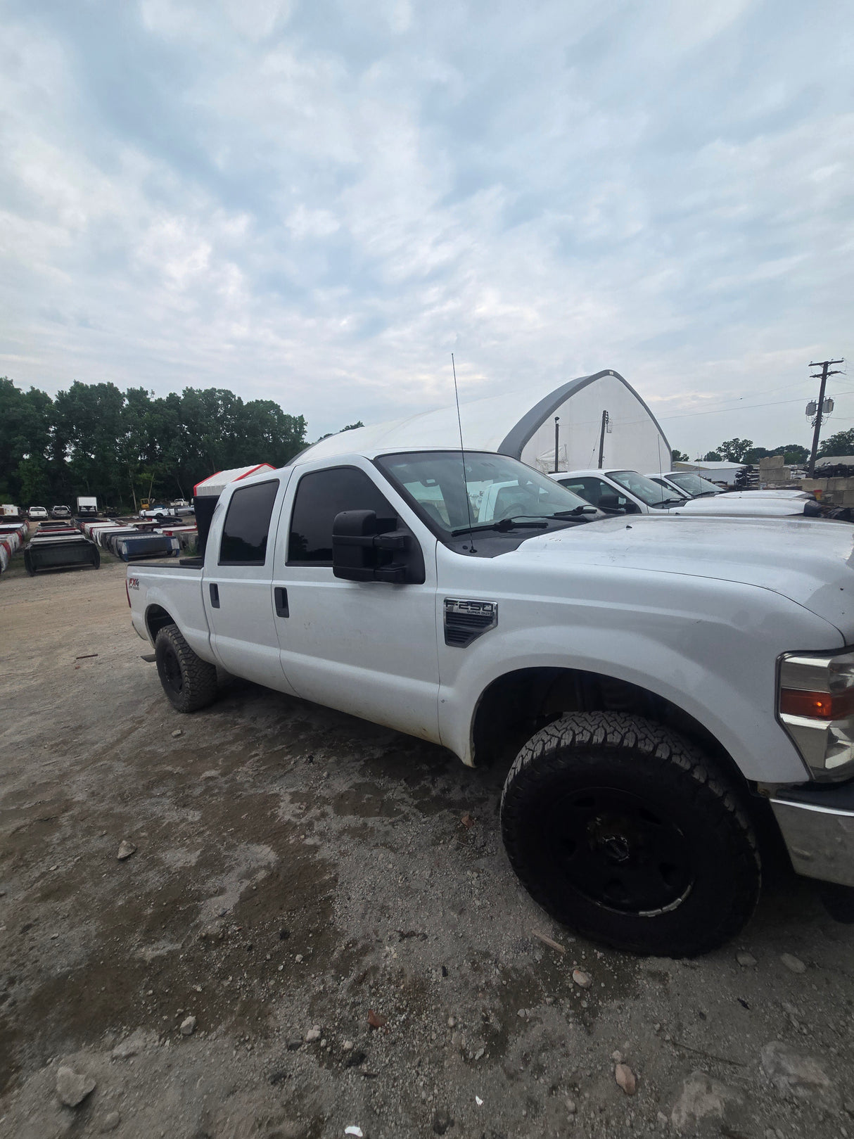 2010 Ford F-250 Crew Cab 6.9' Short Bed Super Duty 4x4 - FULL PART OUT