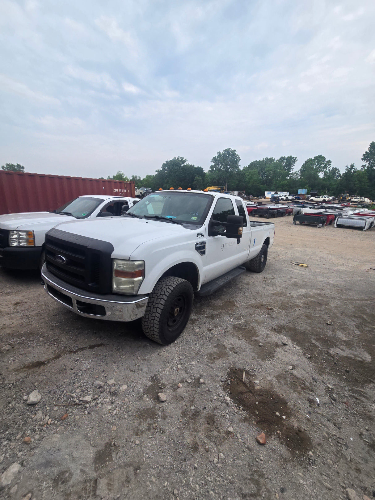 2010 Ford F-250 Extended Cab Long Bed Super Duty 4x4 - FULL PART OUT