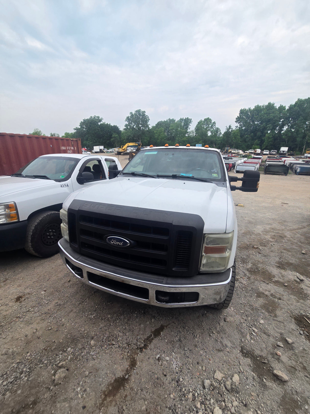2010 Ford F-250 Extended Cab Long Bed Super Duty 4x4 - FULL PART OUT